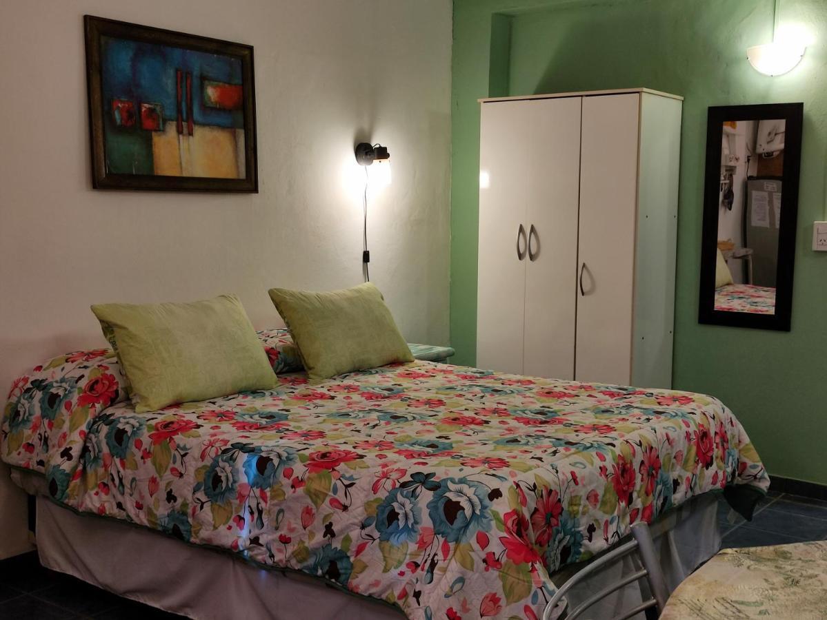 Studios La Bella Vida En Escobar Belen de Escobar Bagian luar foto